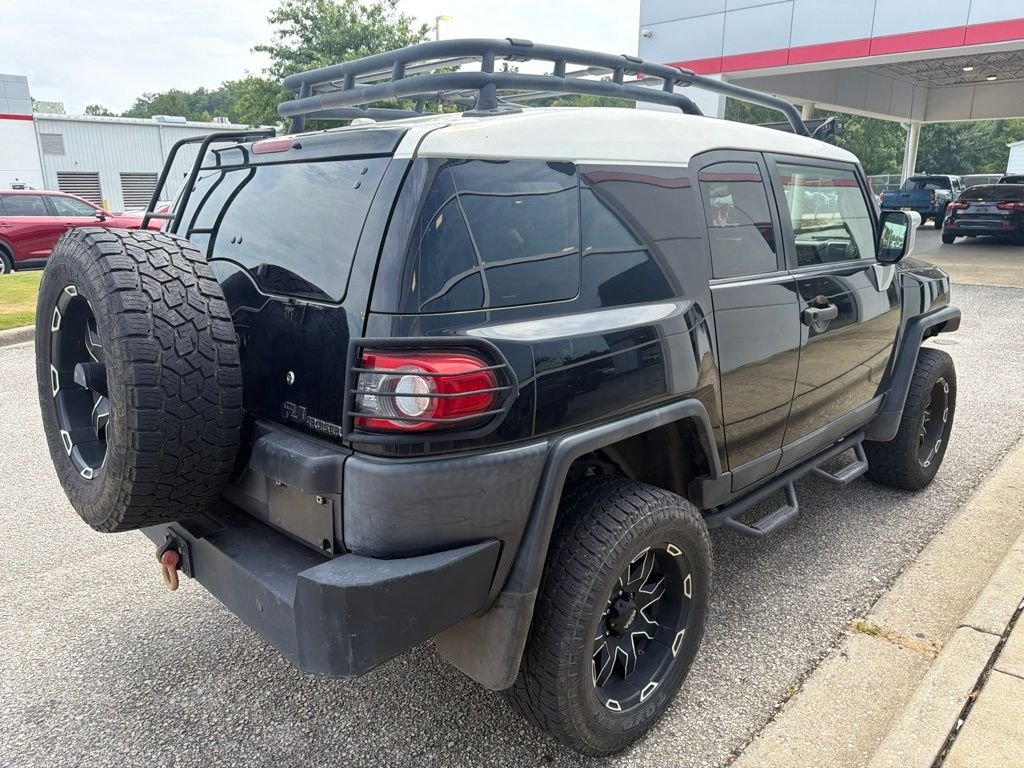 Used 2014 Black Toyota Base image 3