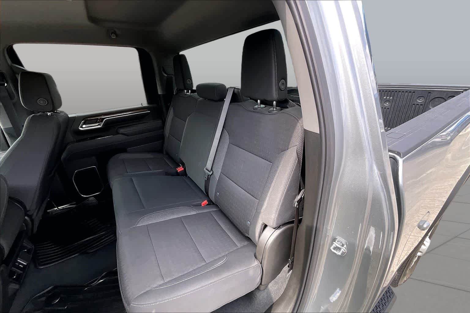 Used 2025 Sterling Gray Metallic Chevrolet LT image 20
