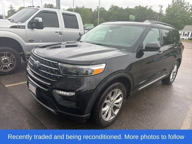 2021 Ford Explorer XLT 4WD's photo