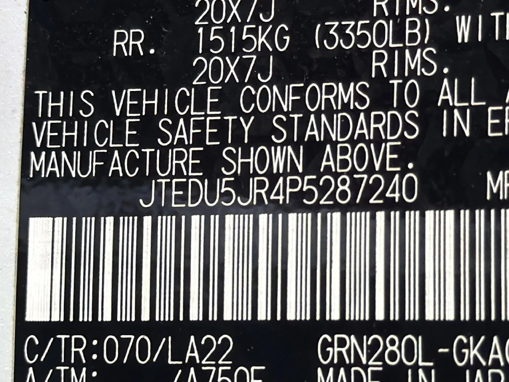 Used 2023 White Toyota Limited image 32