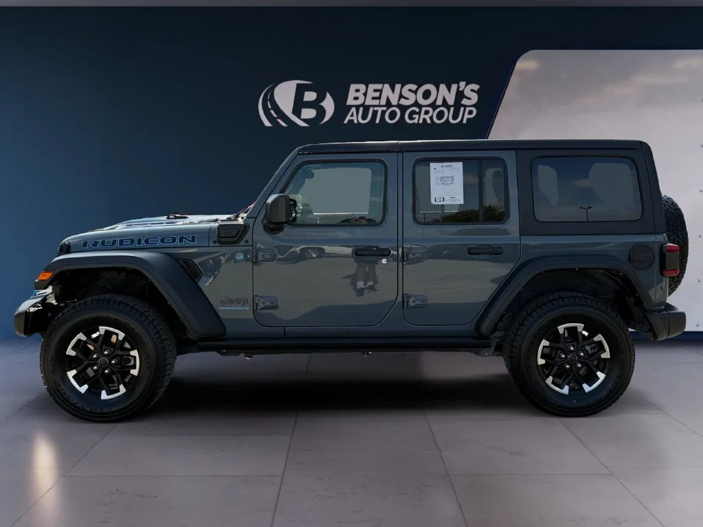Used 2024 Gray Jeep Rubicon 4xe image 2