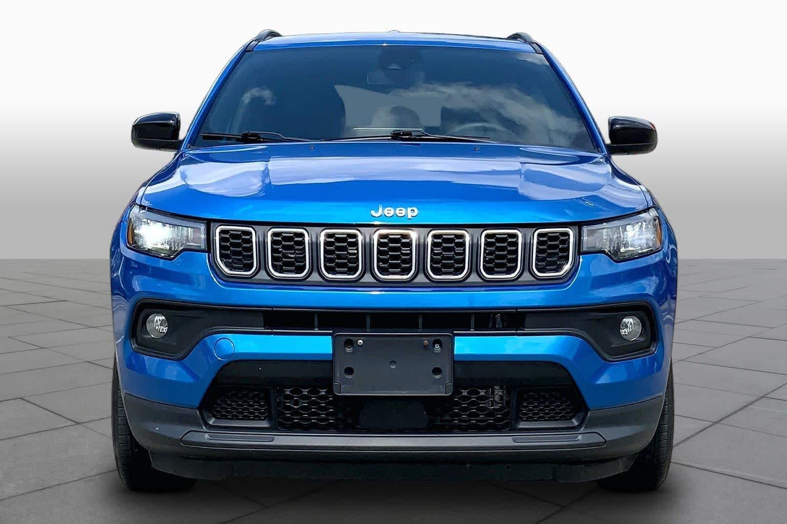 Pre-Owned 2024 Jeep Compass Latitude