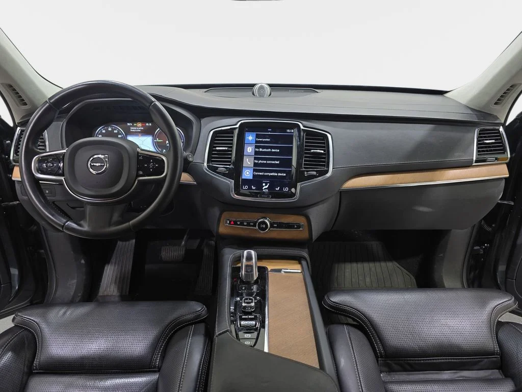 Used 2017 Gray Volvo T8 Inscription image 10