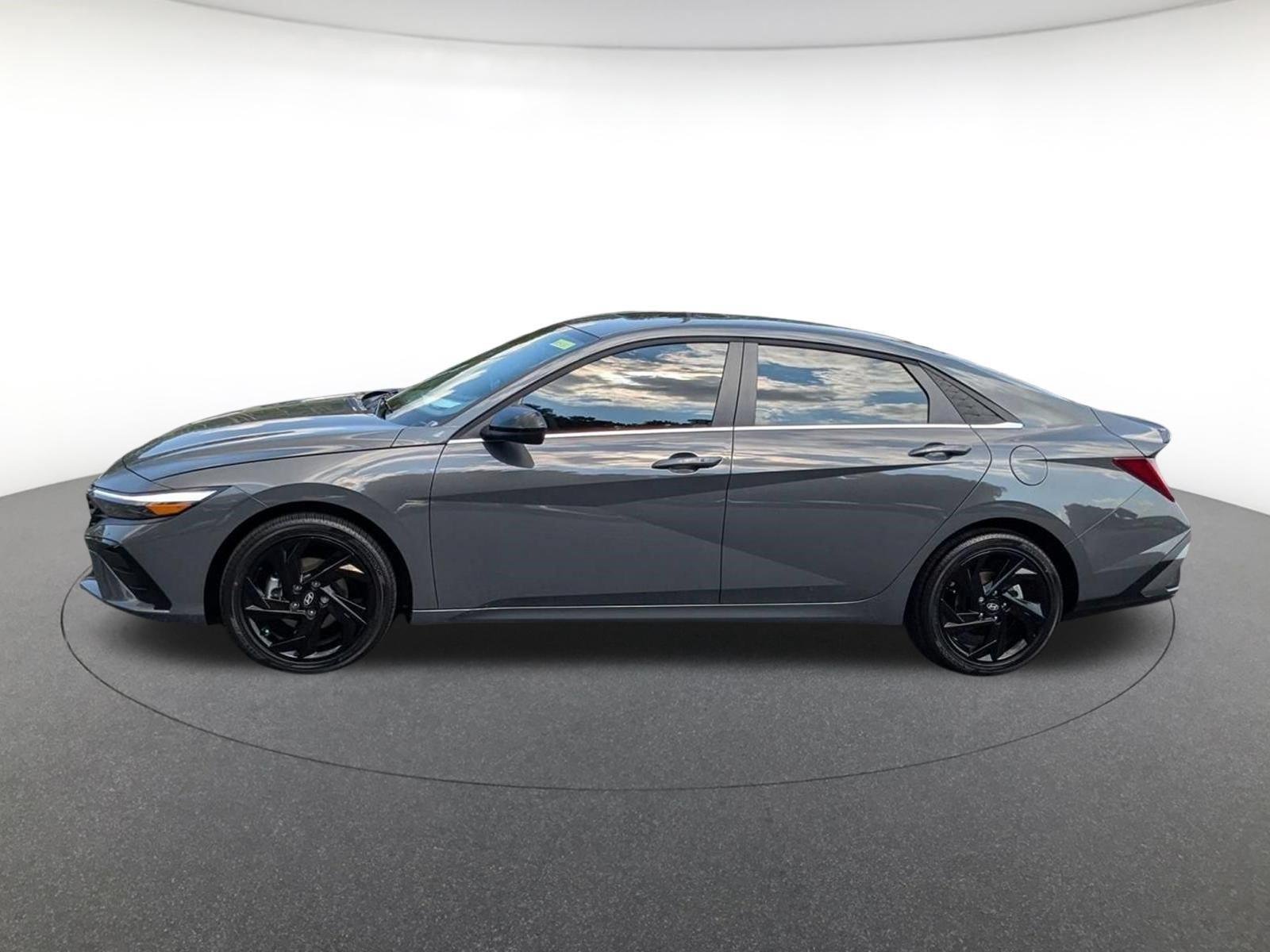 New 2026 Ecotronic Gray Hyundai SEL Sport Premium image 7