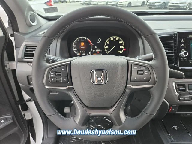 New 2026 Platinum White Pearl Honda RTL image 13
