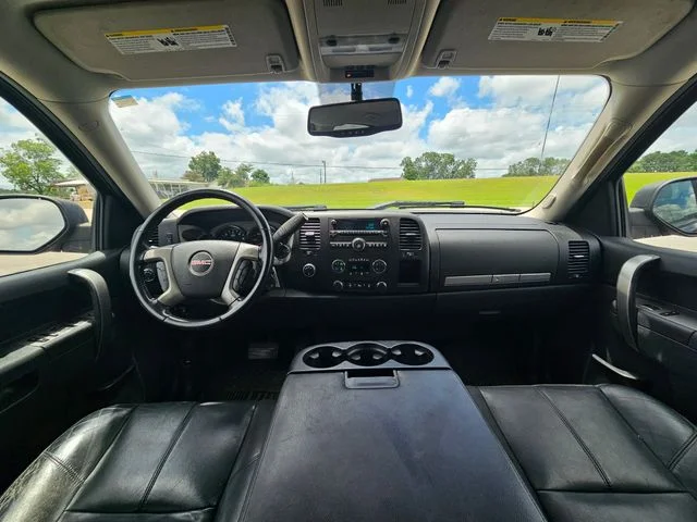 Used 2013 Black GMC SLE image 12