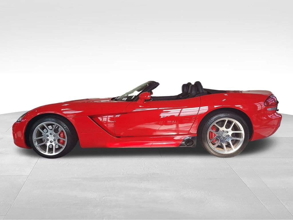 Used 2006 Red Dodge SRT10 image 2