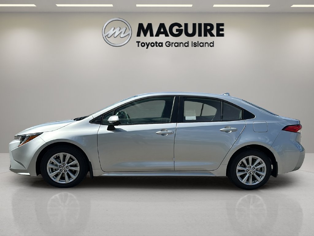 Used 2025 Silver Toyota LE image 3