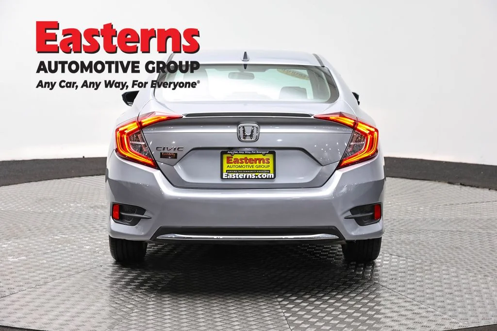 Used 2019 Silver Honda EX image 5