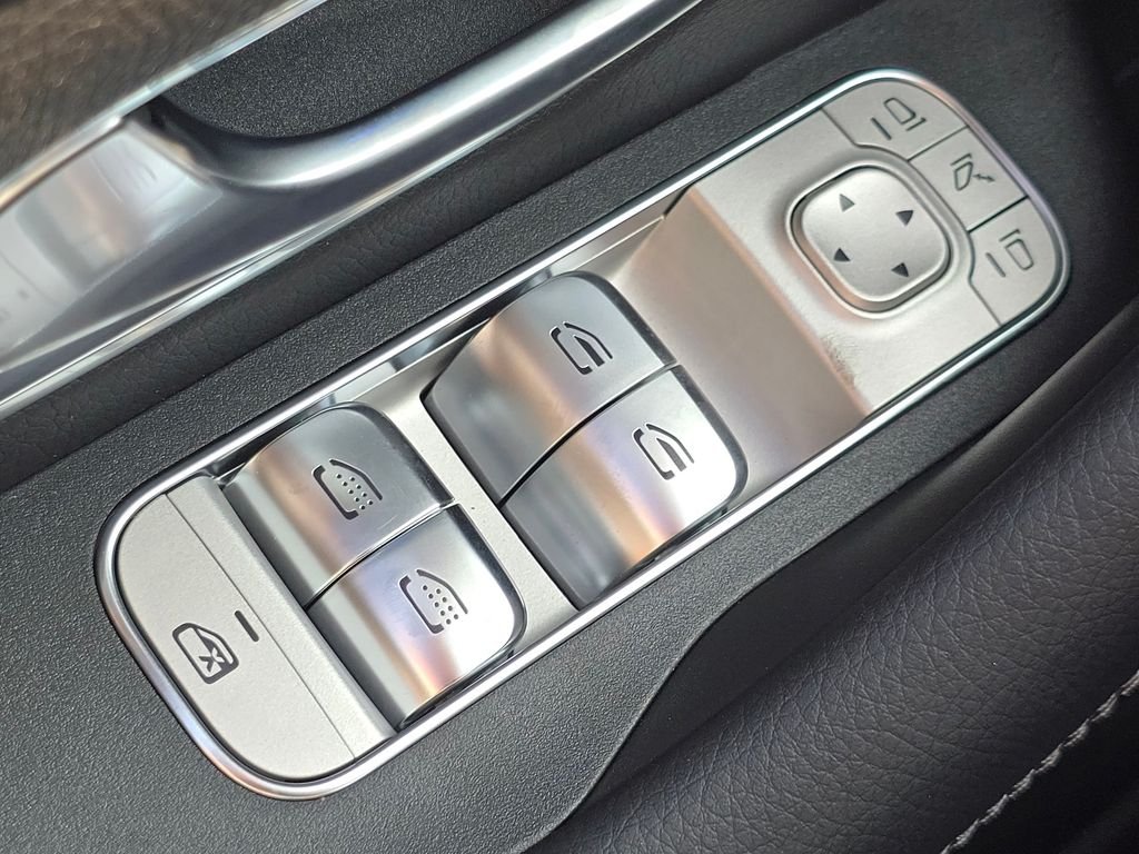 New 2026 MANUFAKTUR Alpine Grey Mercedes-Benz GLS 450 image 26