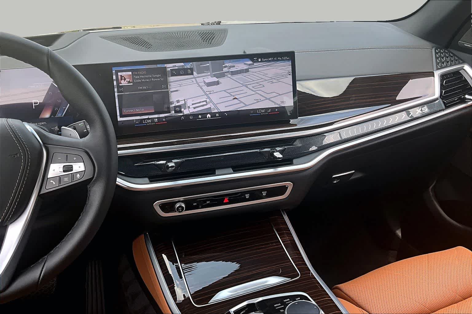 Used 2026 Tanzanite Blue II Metallic BMW sDrive40i image 6