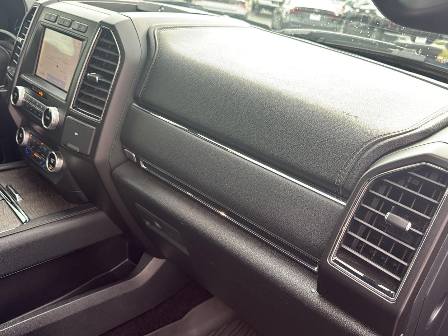 Used 2020 Magnetic Metallic Ford Limited image 19