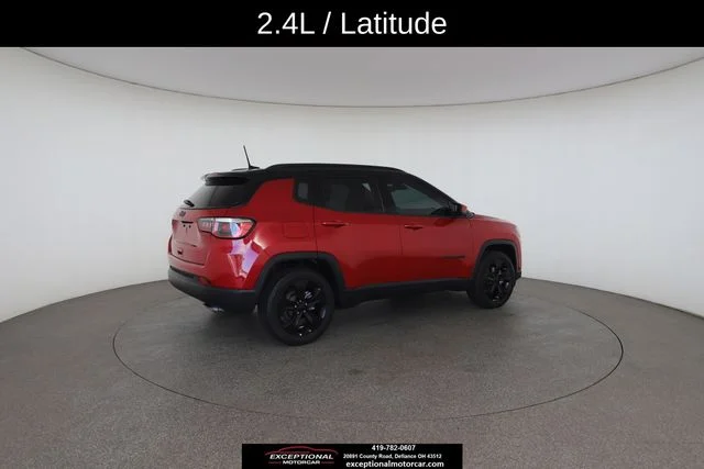 Used 2019 Red Jeep Latitude image 20