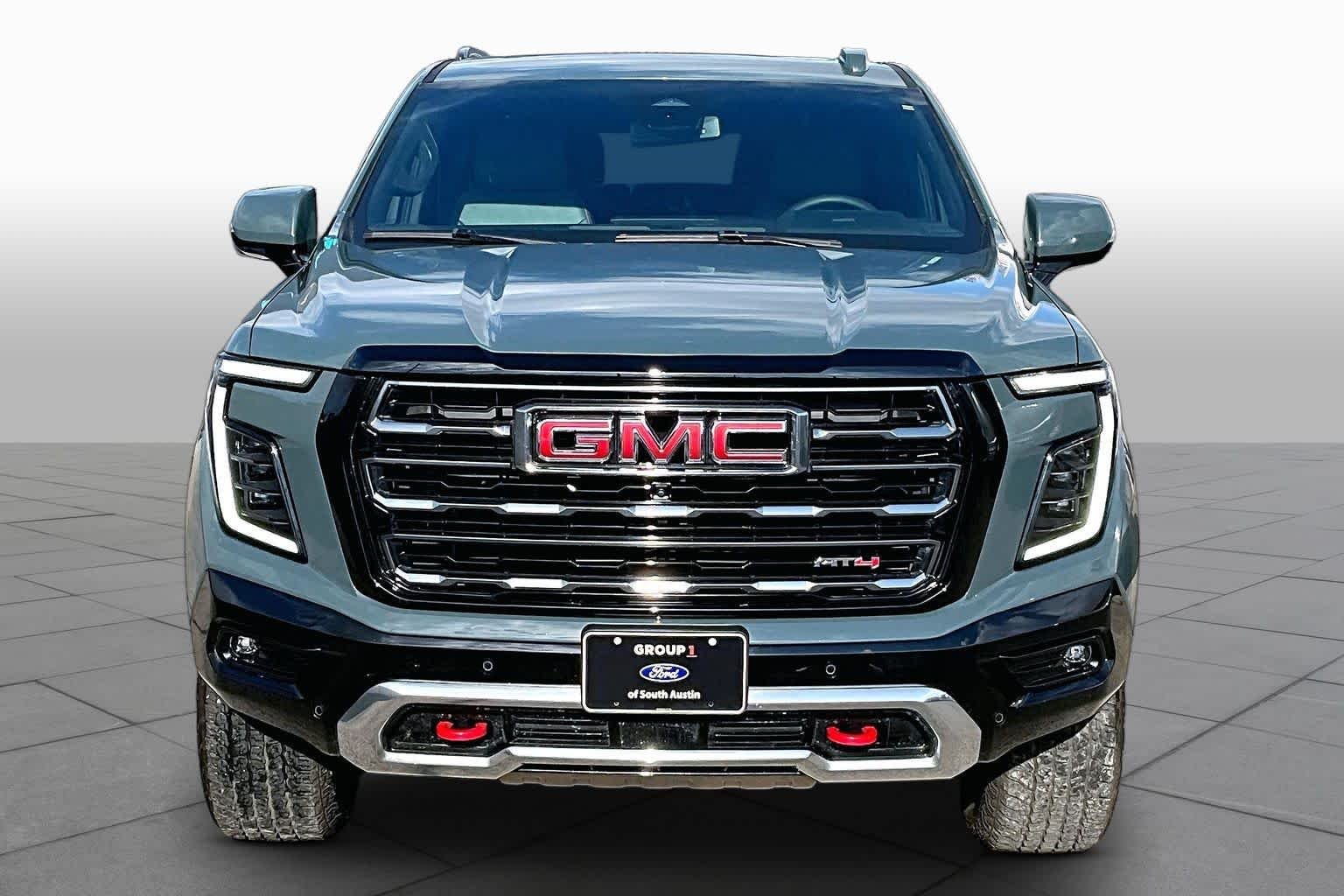 Used 2025 Midnight Pine GMC AT4 image 6