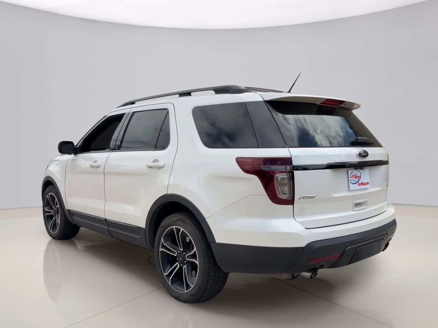 Used 2015 White Ford SPORT image 3