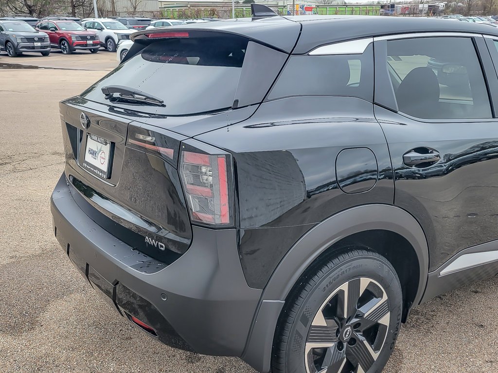 Used 2025 Super Black Nissan SV image 6