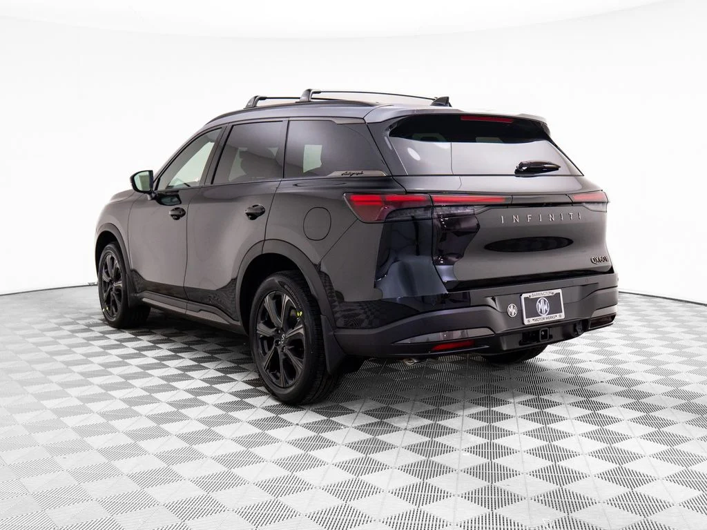 New 2027 MINERAL BLACK INFINITI Autograph AWD image 3