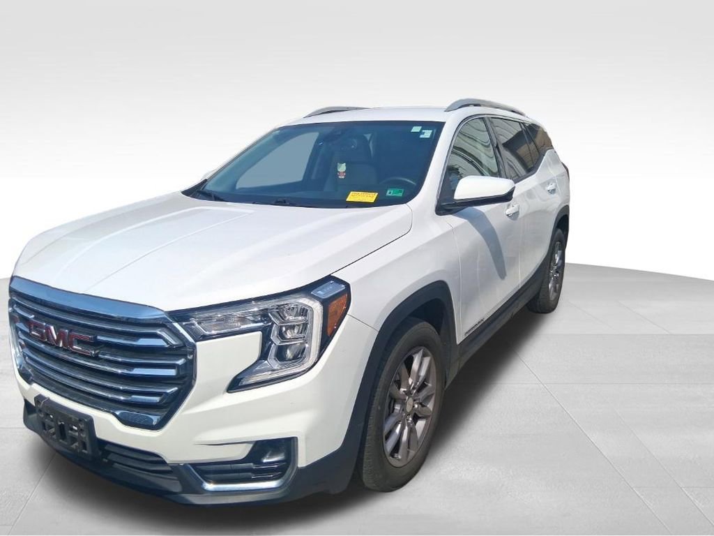 Used 2023 Summit White GMC SLT image 17