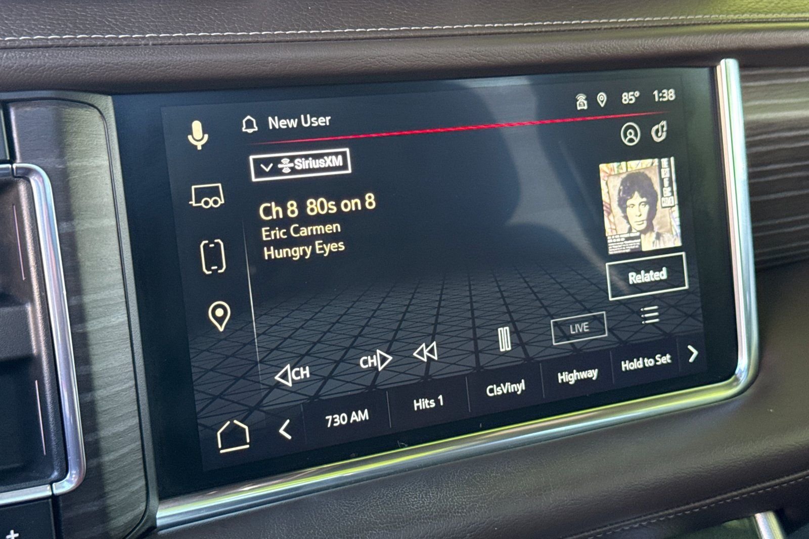 Used 2023  GMC Denali image 19