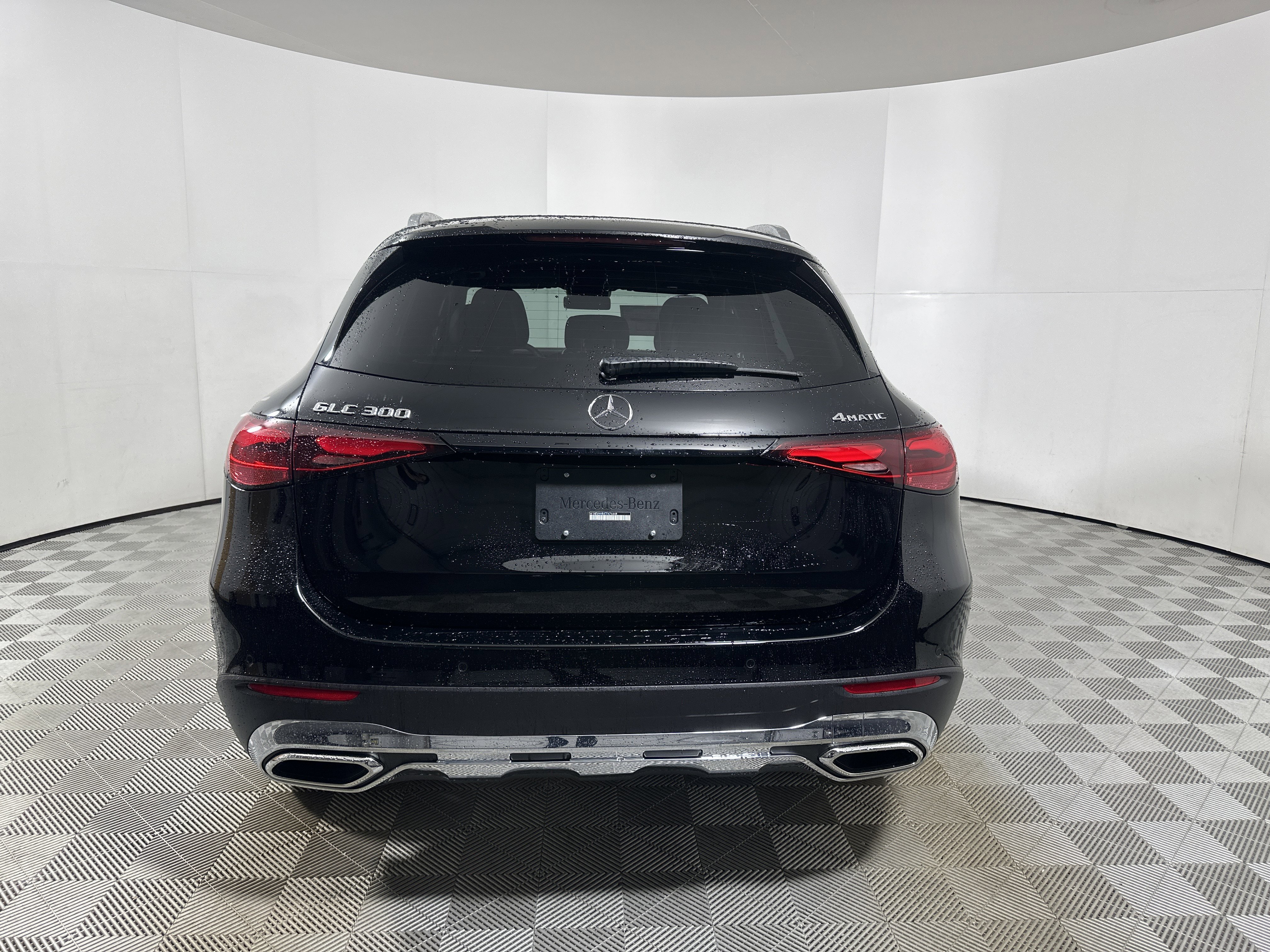 Certified Used 2026 Black Mercedes-Benz GLC 300 image 6