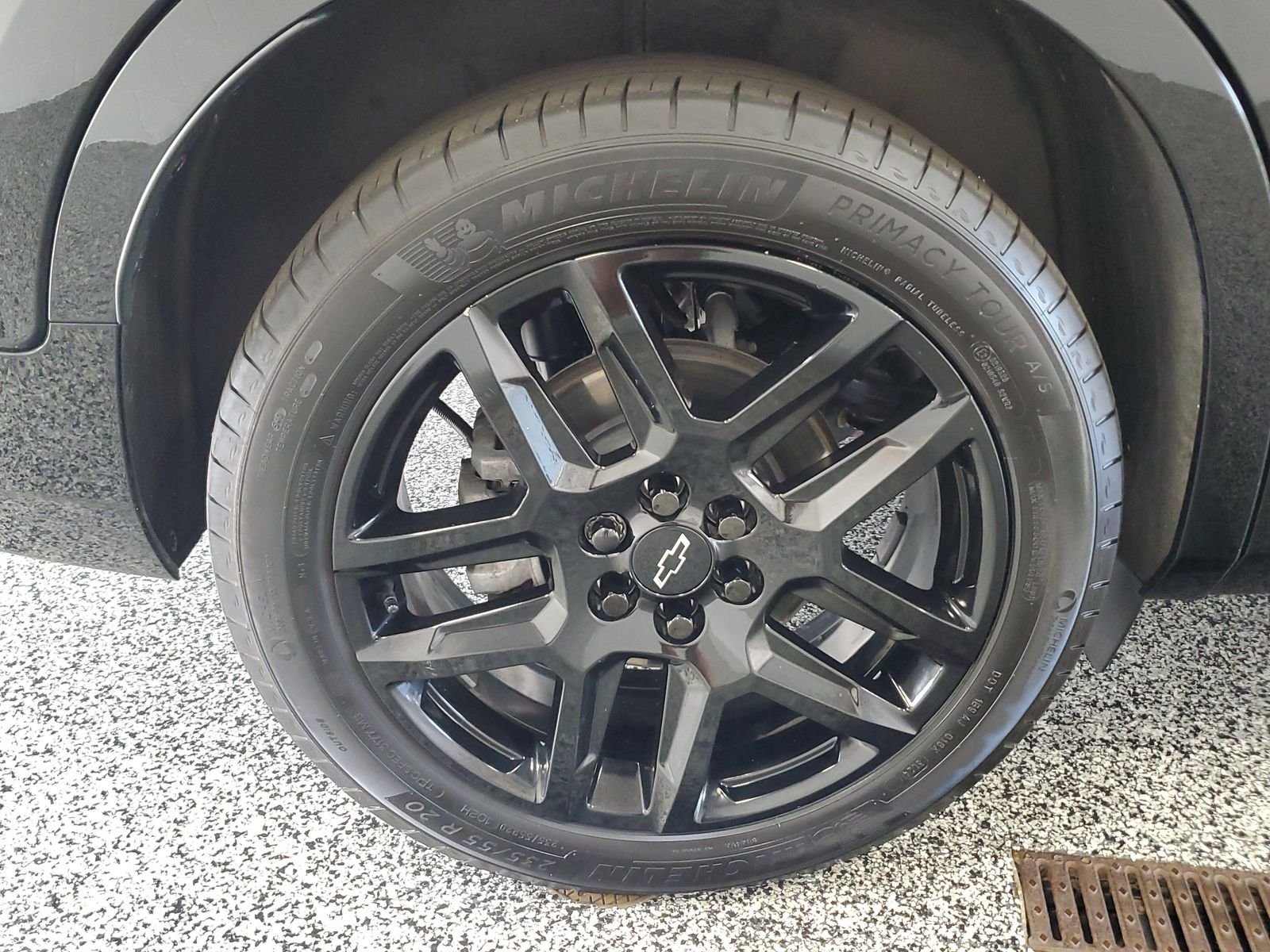 Used 2025 Black Chevrolet RS image 5