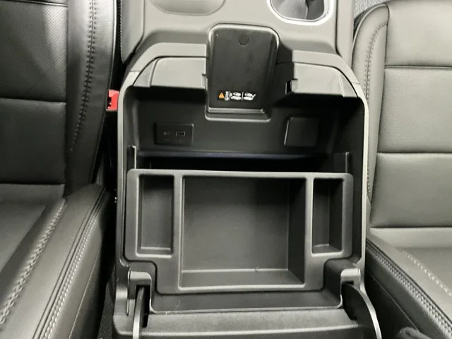 2026 GMC Sierra 3500HD Denali - Photo 36