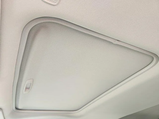 New 2026 White Toyota XLE 8 Passenger Front-Wheel Drive Passenger image 18
