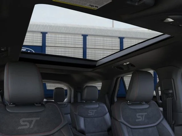 2026 Ford Explorer ST - Photo 22