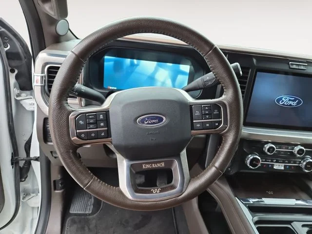 Certified Used 2025  Ford King Ranch image 13
