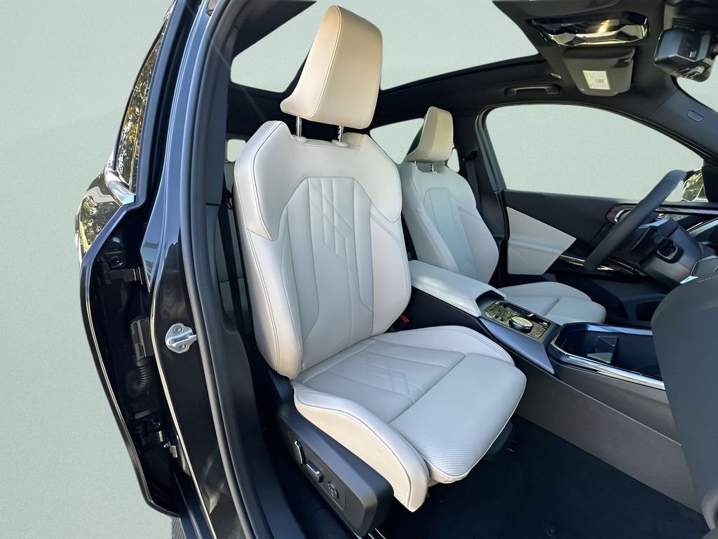 2026 BMW X3 30 - Photo 29