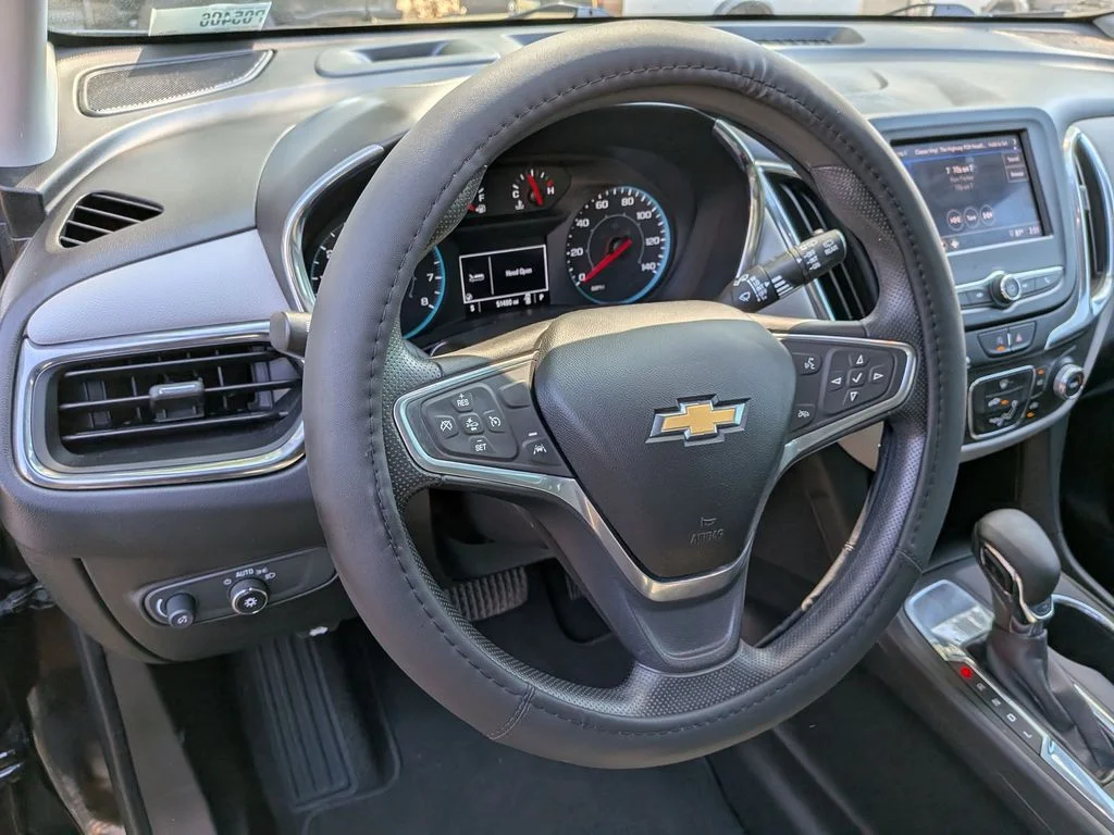 Used 2022 Black Chevrolet LS image 23