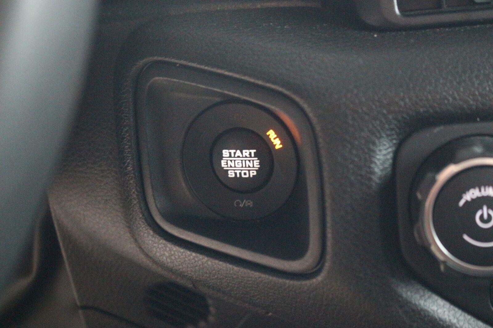 Used 2024 Whyte Jeep Sport S image 24