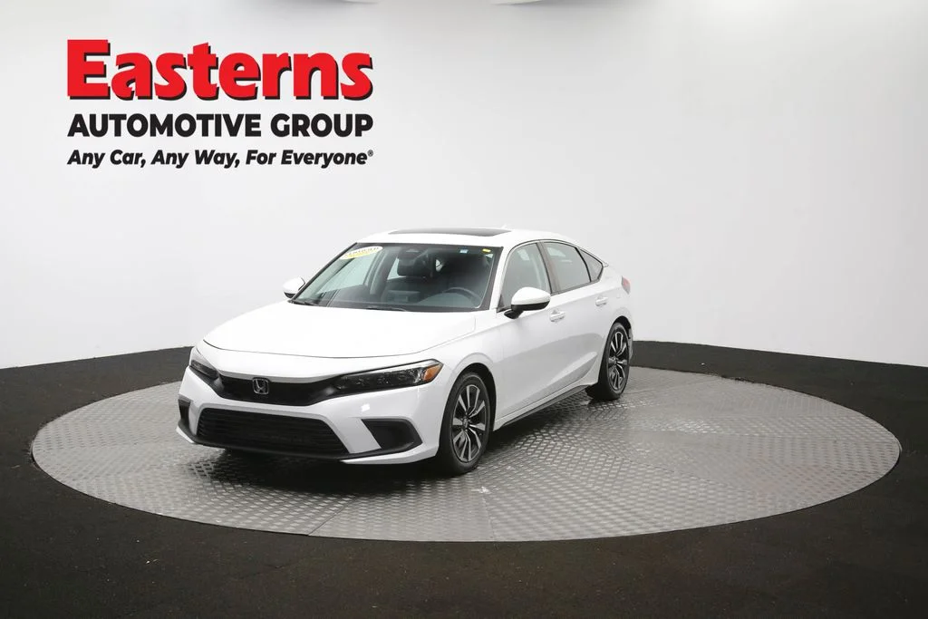 Used 2023 White Honda EX-L image 55