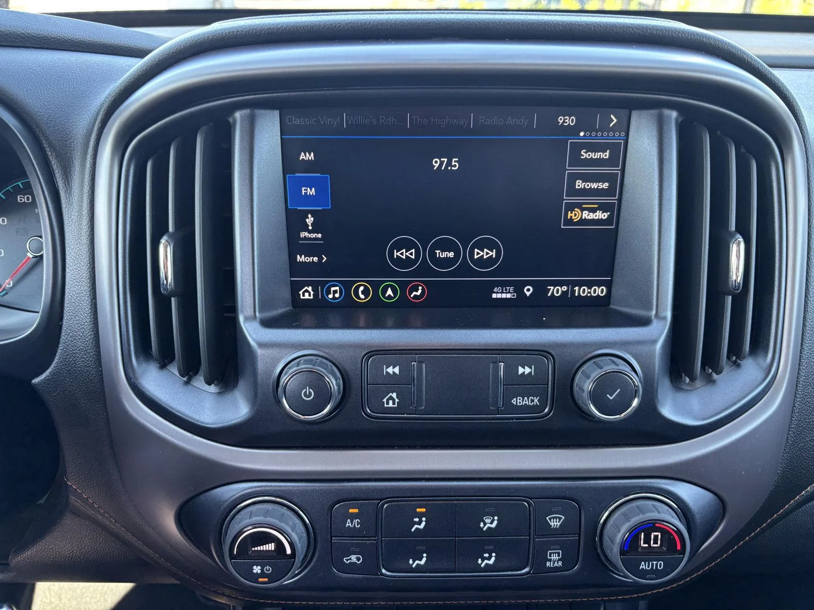 Used 2022 Satin Steel Metallic GMC AT4 - Leather image 13