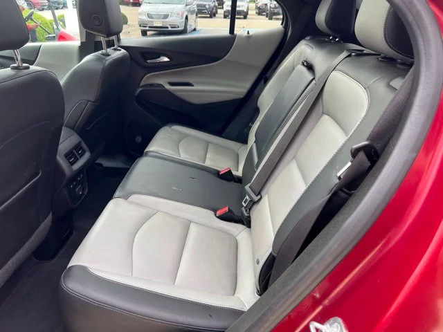 Used 2021 Red Chevrolet Premier image 31