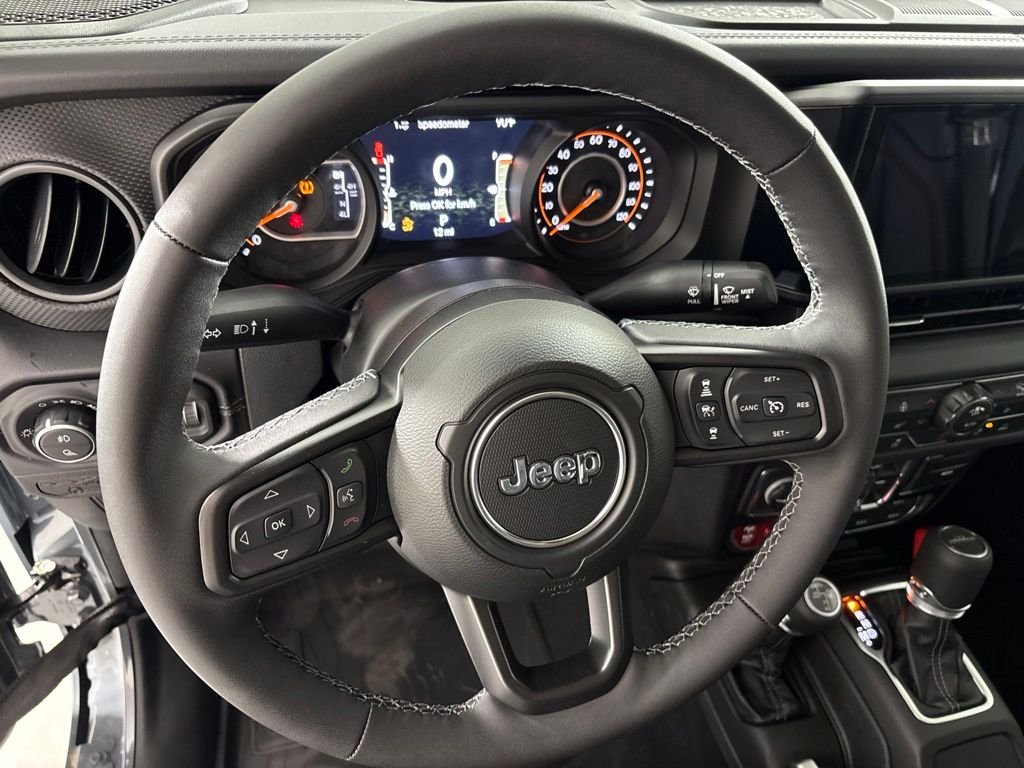 New 2026 Anvil Clear-Coat Exterior Paint Jeep Rubicon X image 33