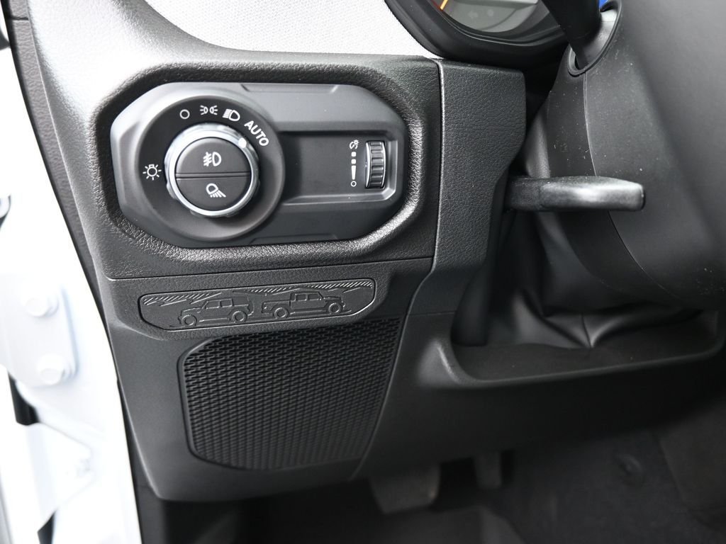 New 2026 Bright White Clearcoat Jeep Sport S image 21