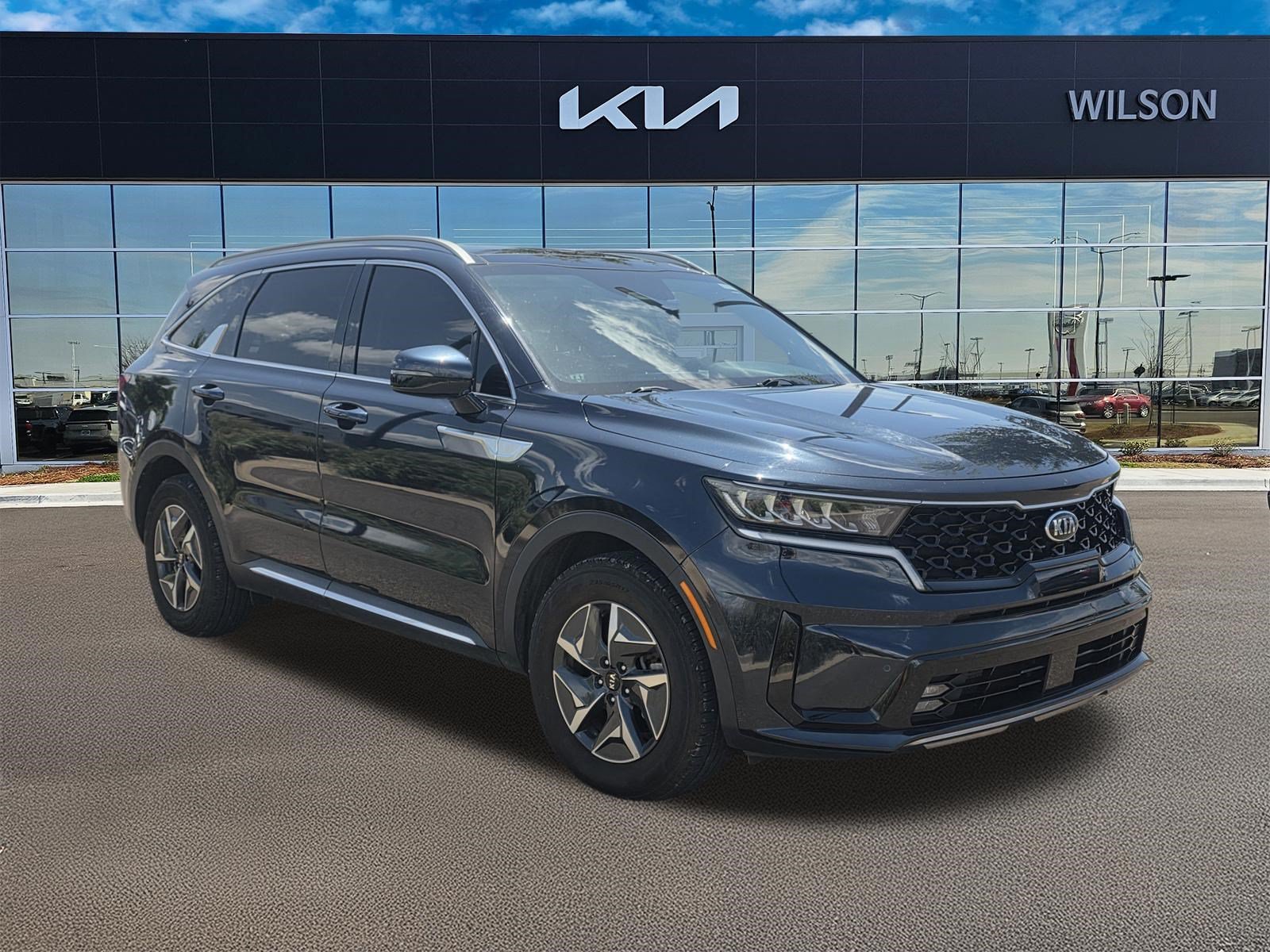 Used 2021 Gravity Blue Kia EX image 3