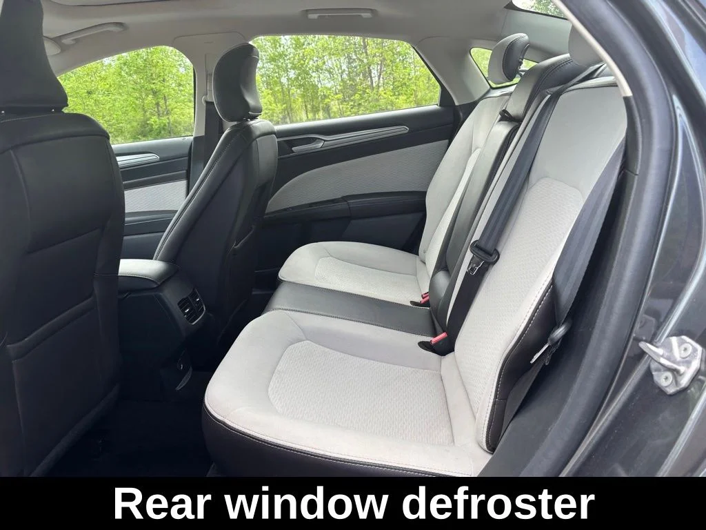 Used 2019 Gray Ford SE image 14