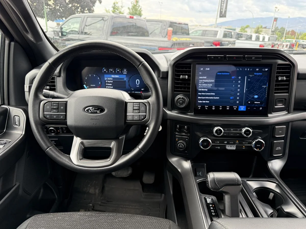 Used 2024 White Ford XLT image 19