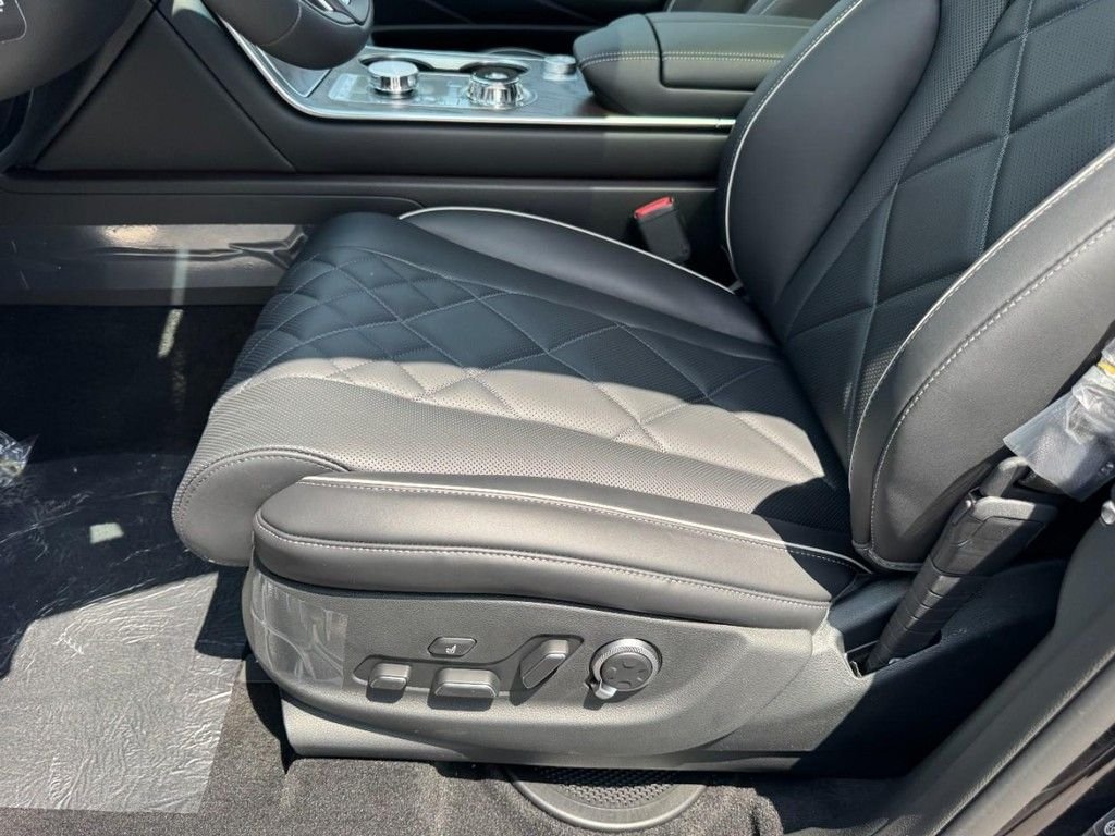 New 2026 Vik Black Genesis 3.5T Prestige image 10