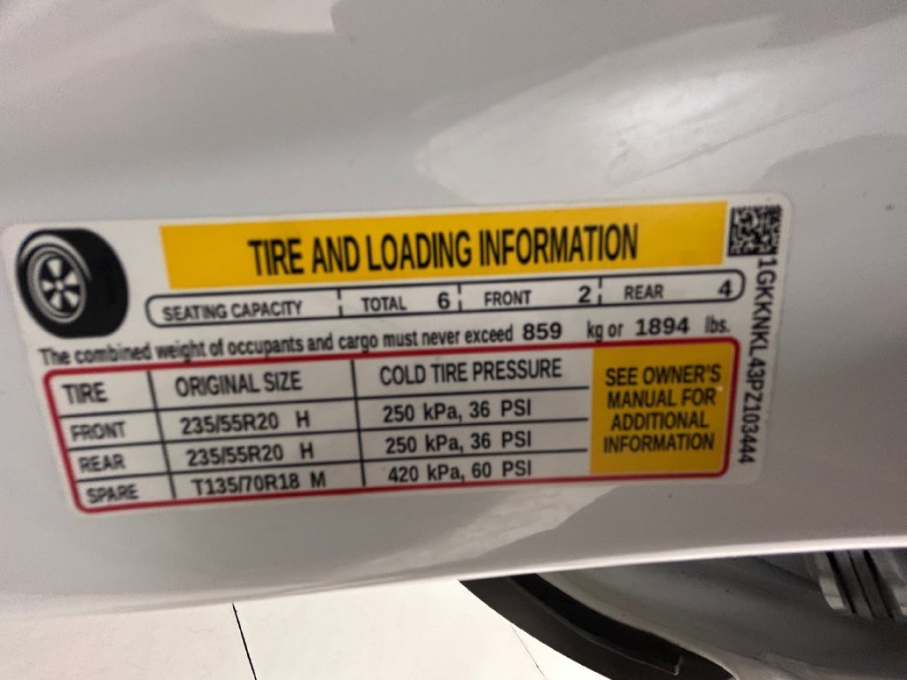 2023 GMC Acadia SLE - Photo 20