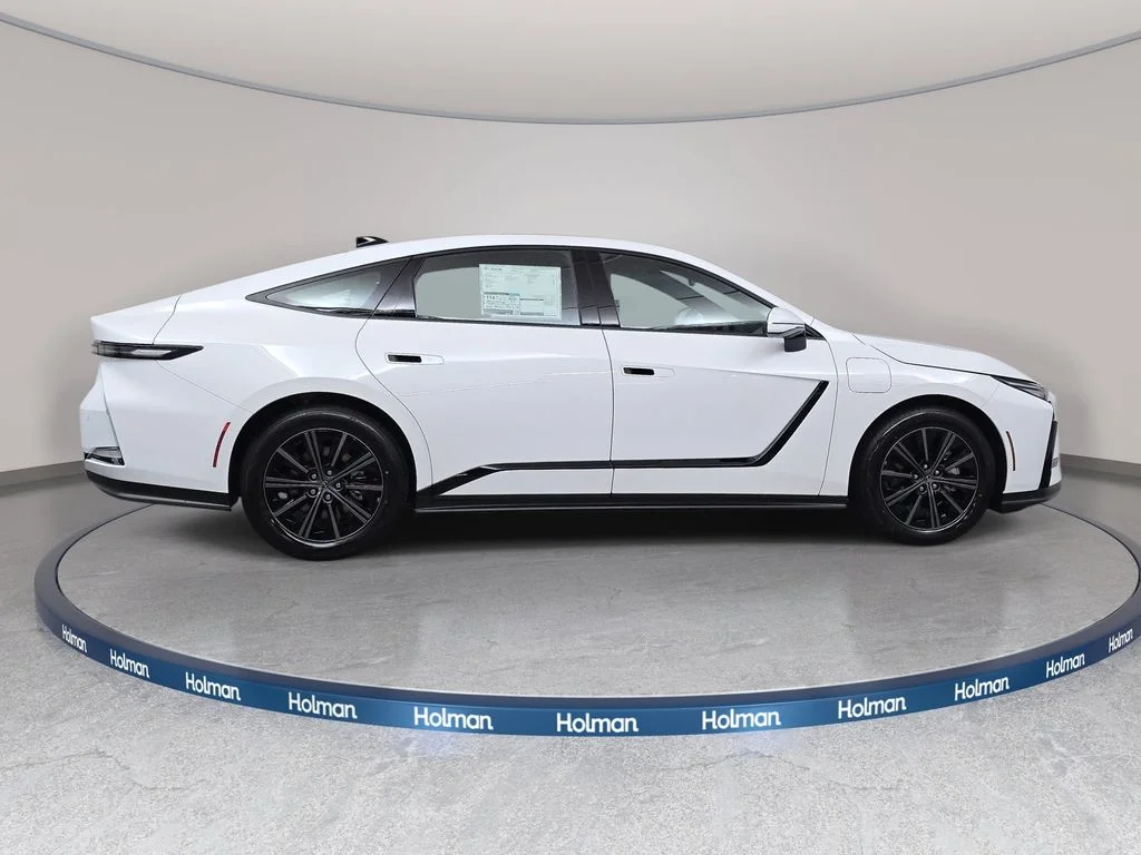 New 2026 Ultra White Lexus PREMIUM AWD image 4