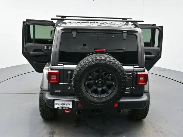Used 2020 Granite Crystal Metallic Clearcoat Jeep Rubicon image 40