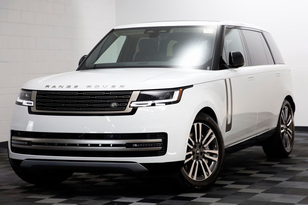 2025 Land Rover Range Rover SE