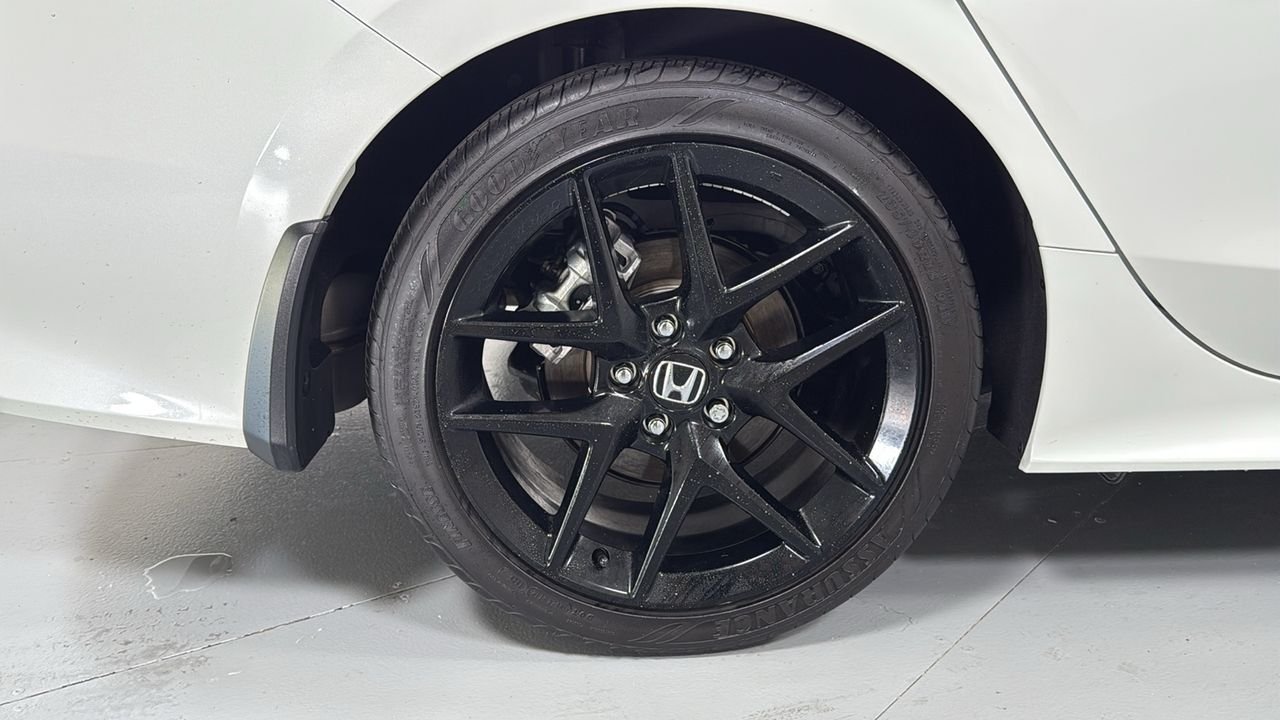 Used 2025 White Honda Sport image 22