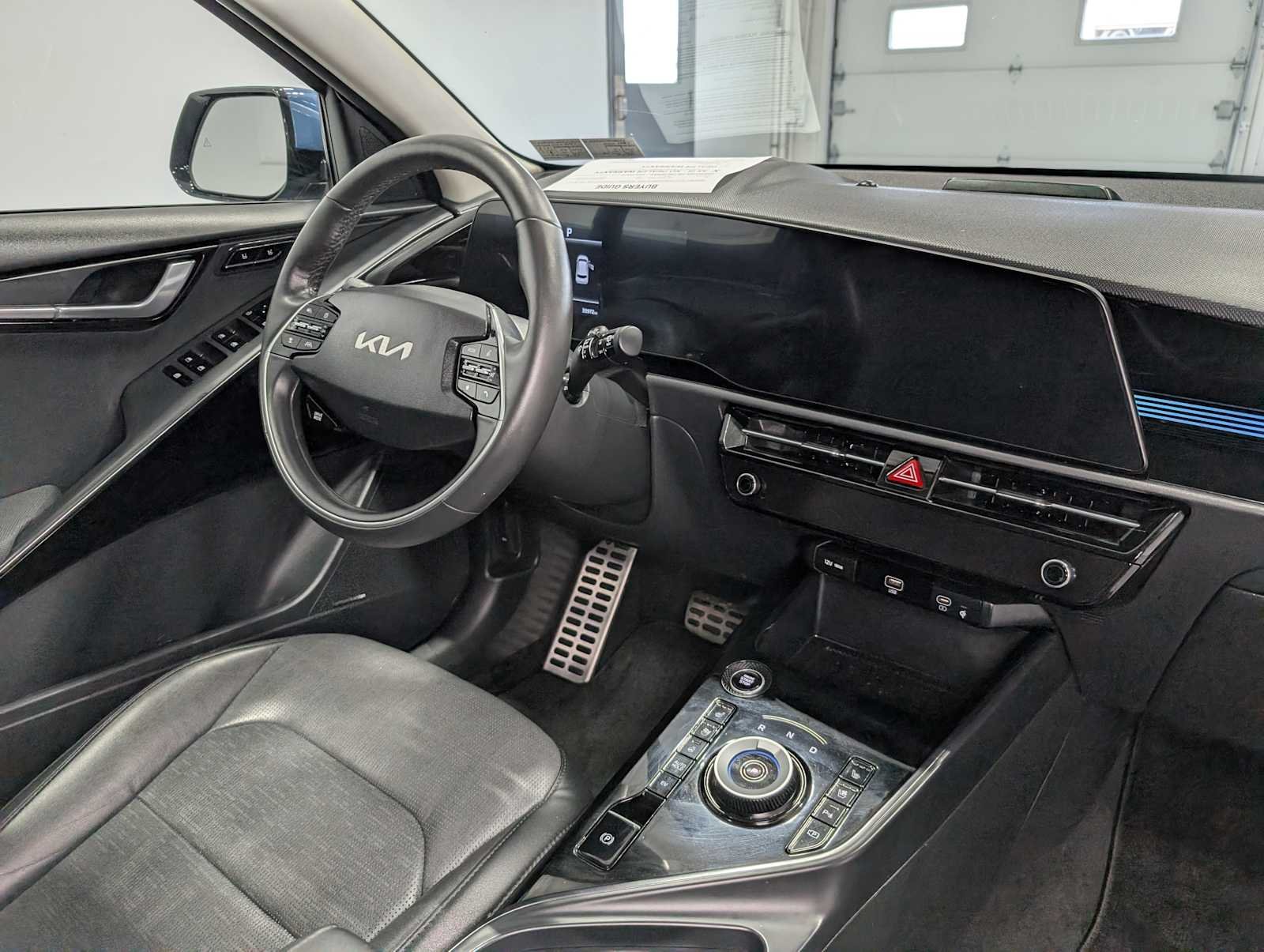 Used 2023 Mineral Blue Kia SX Touring image 49