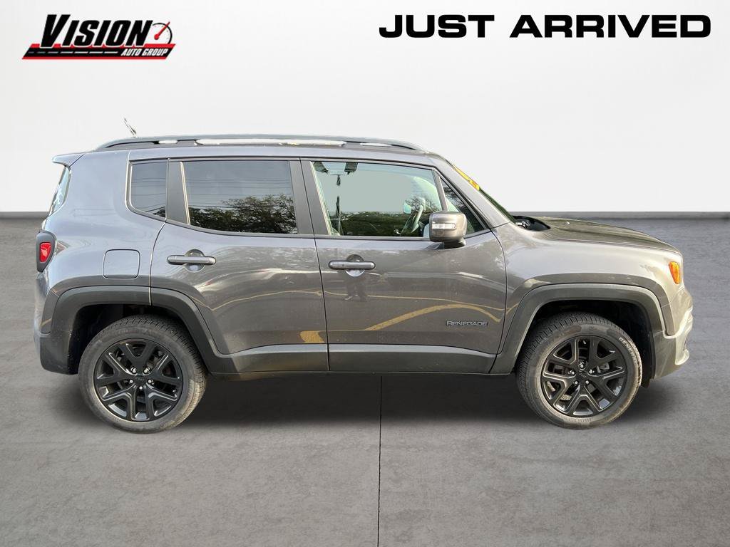 Used 2017 Gray Jeep Latitude image 6