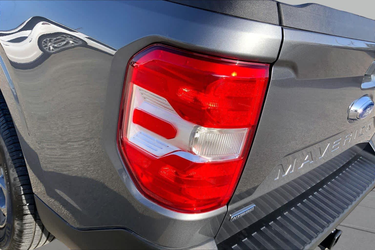 Used 2024 Carbonized Gray Metallic Ford XLT image 29