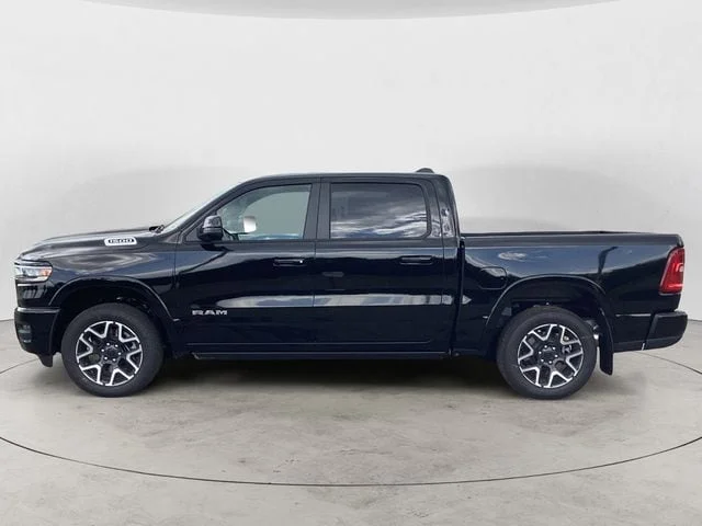 New 2026 Diamond Black Ram LARAMIE CREW CAB 4X4 5